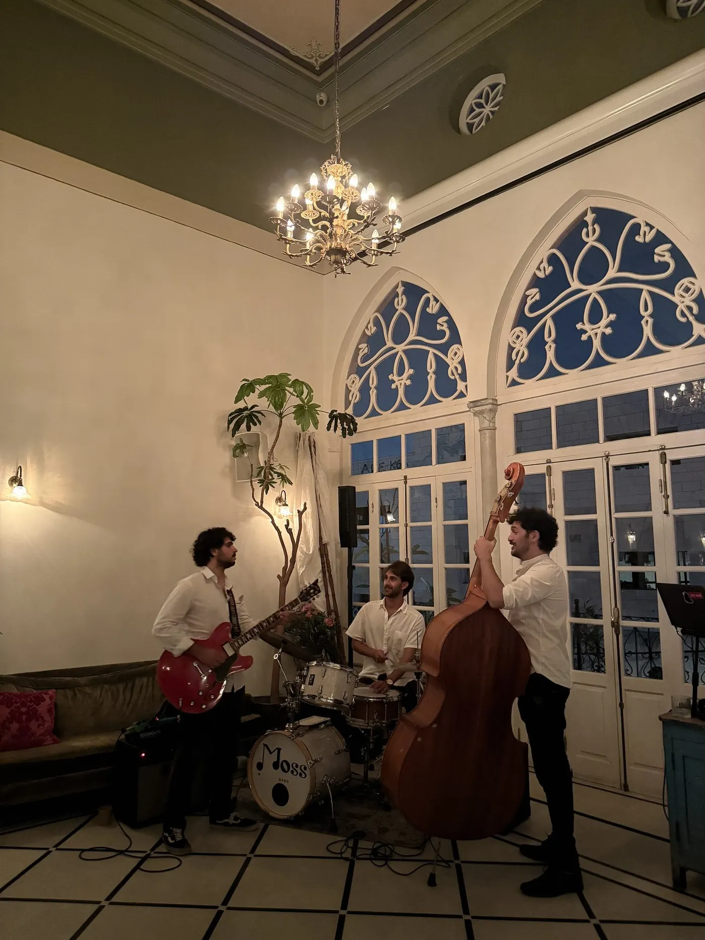 MossBand באנג'לו ונינה