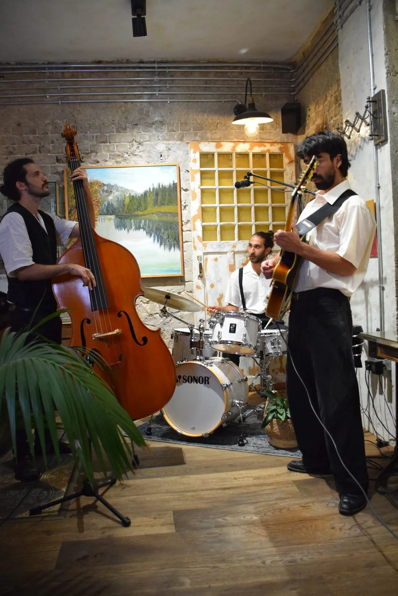 MossBand בסטודיו